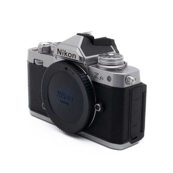 Nikon Z fc + L-rauta (SC 100, Kunto K5) – Käytetty Myydyt tuotteet 3